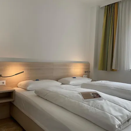 Flair Seehotel Zielow 호텔