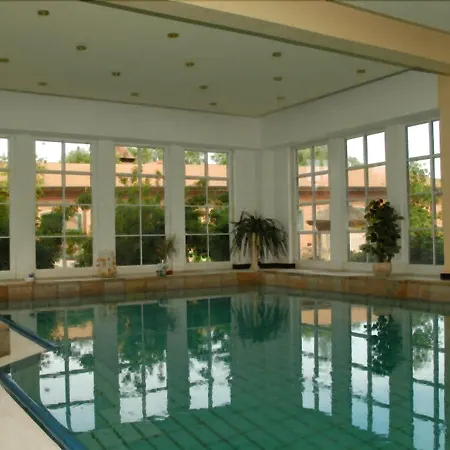 Flair Seehotel Zielow 3* 루도프